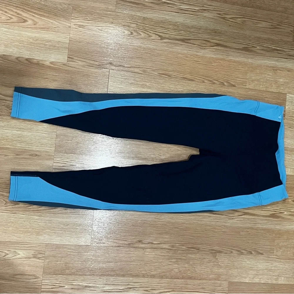 Blue Lululemon Leggings - Picture 4 of 5